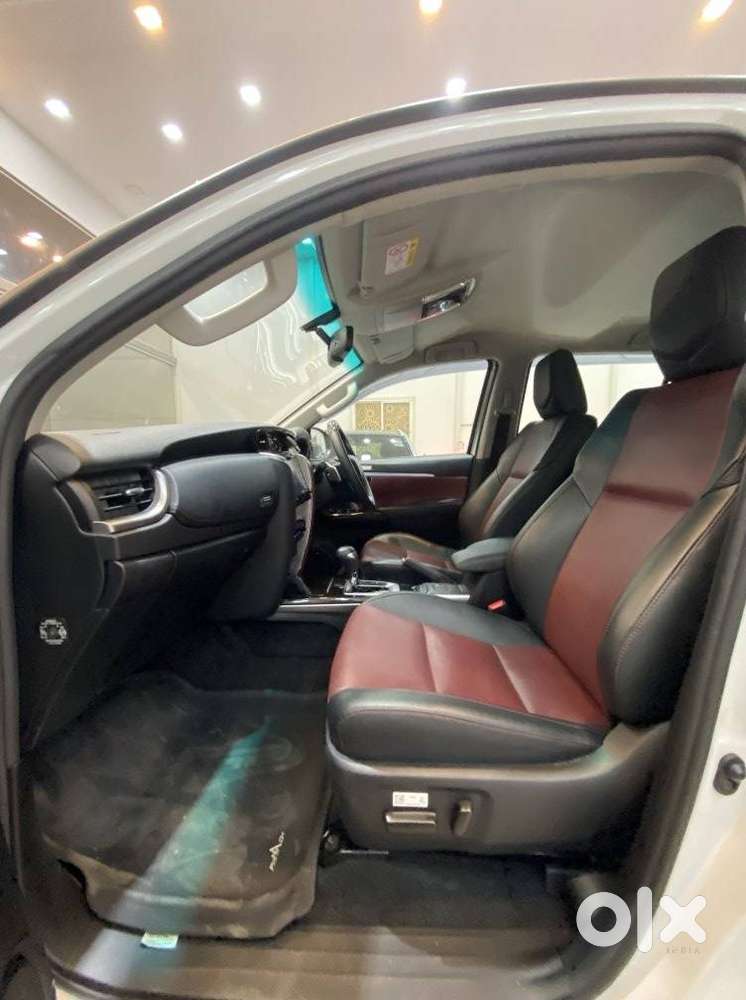 Toyota Fortuner Legender 4x2 At 2.8, 2023, Diesel