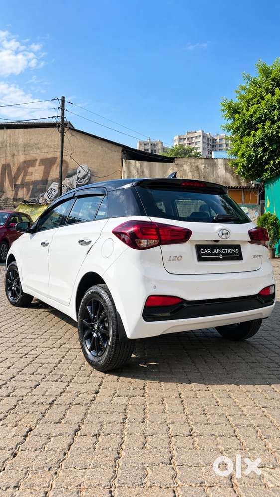 Hyundai I20 Sportz 1.2 Mt Dual Tone, 2020, Petrol