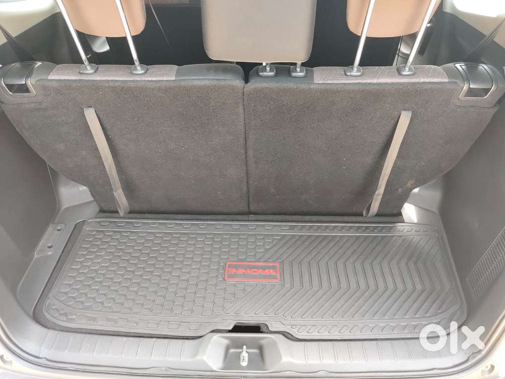 Toyota Innova Hycross 2.0 Vx (o) Hybrid 7 Str, 2024, Petrol