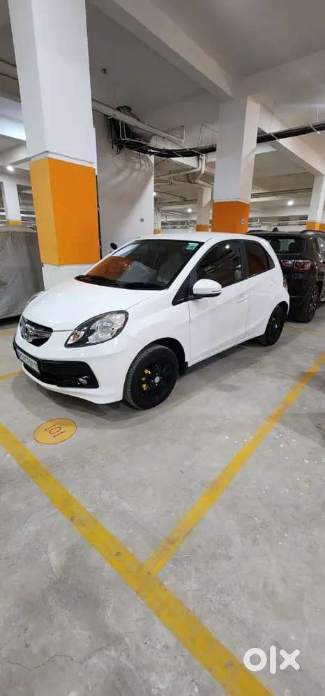 Honda Brio 2014 Petrol 77000 Km Driven