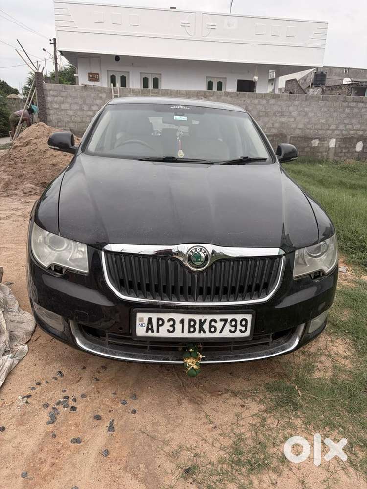 Skoda Superb Diesel 2010 Car