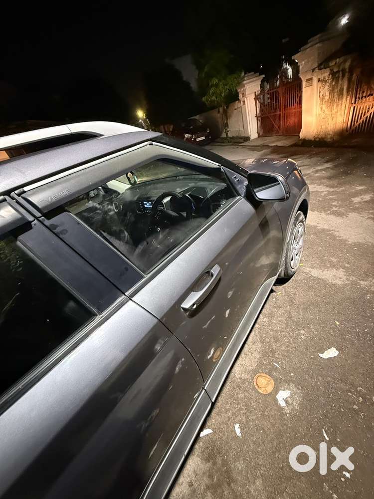 Hyundai Venue Petrol 2019