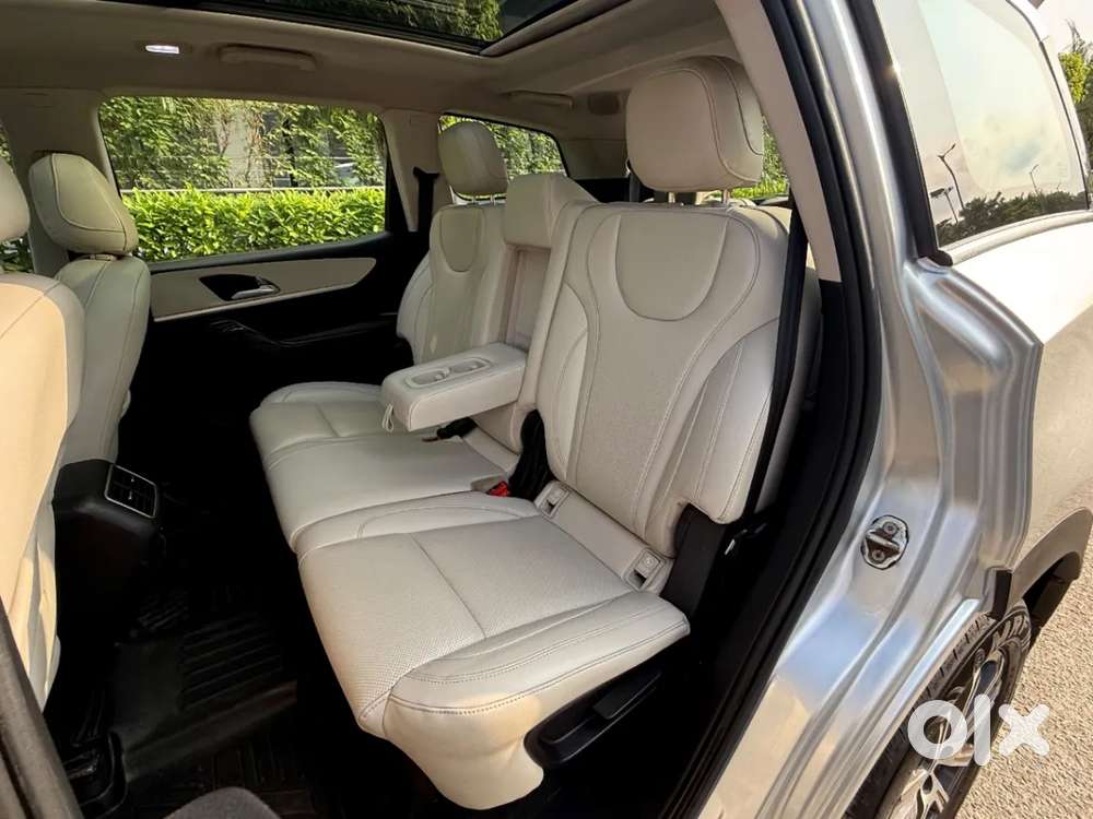 Mahindra Xuv700, 2022, Diesel