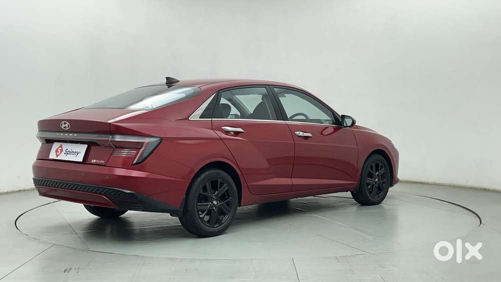 Hyundai Verna 1.5 Sx (o) Turbo Petrol Mt, 2023, Petrol