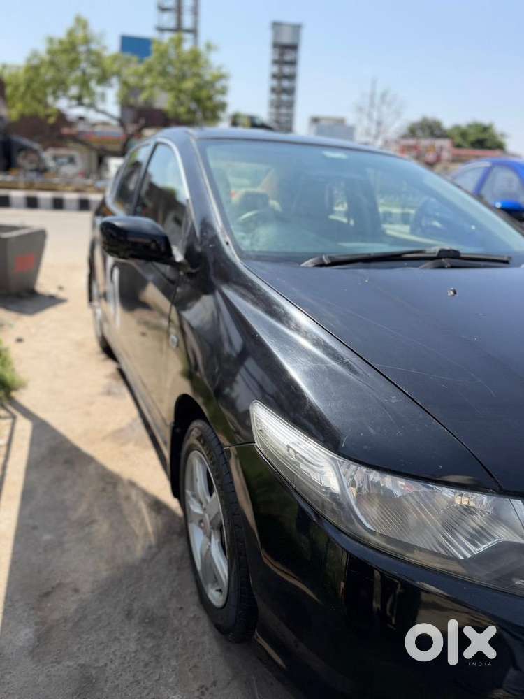 Honda City 2011 Petrol+cng Well Maintained