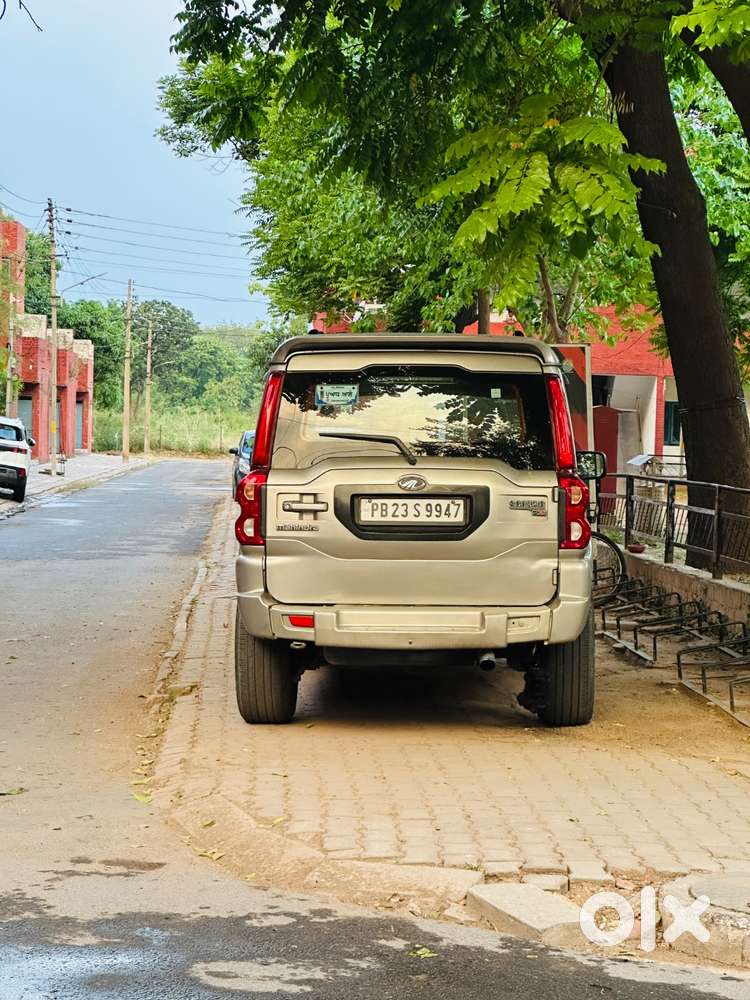 Mahindra Scorpio Classic 2015 Diesel Good Condition