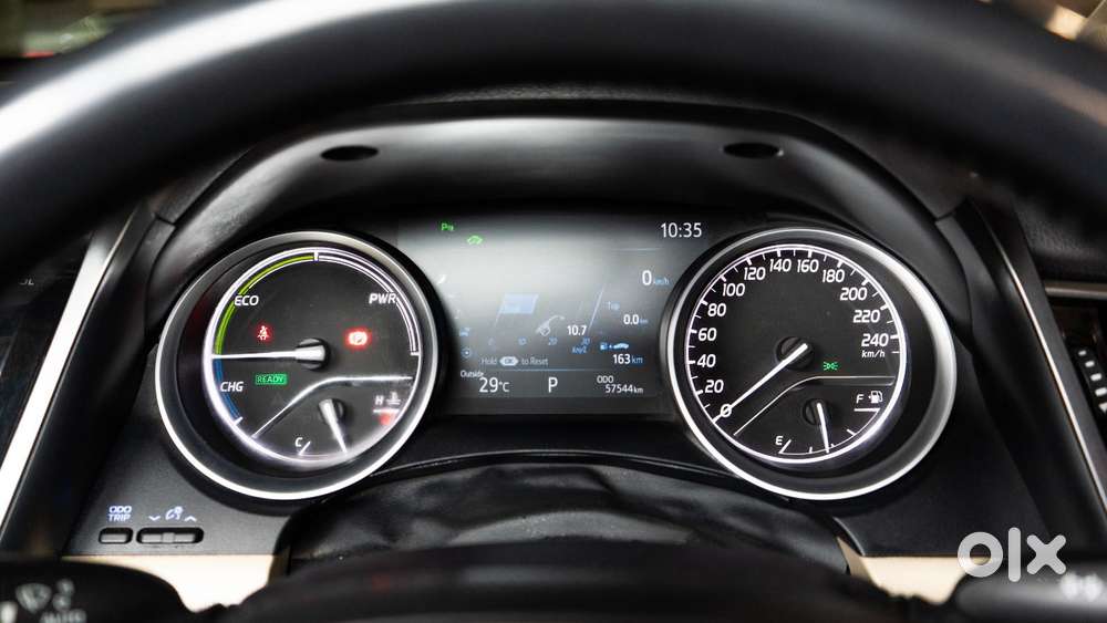 Toyota Camry 2.5 Hybrid, 2020, Petrol