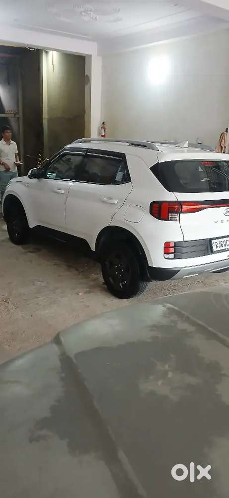 Hyundai Venue Turbo 2024