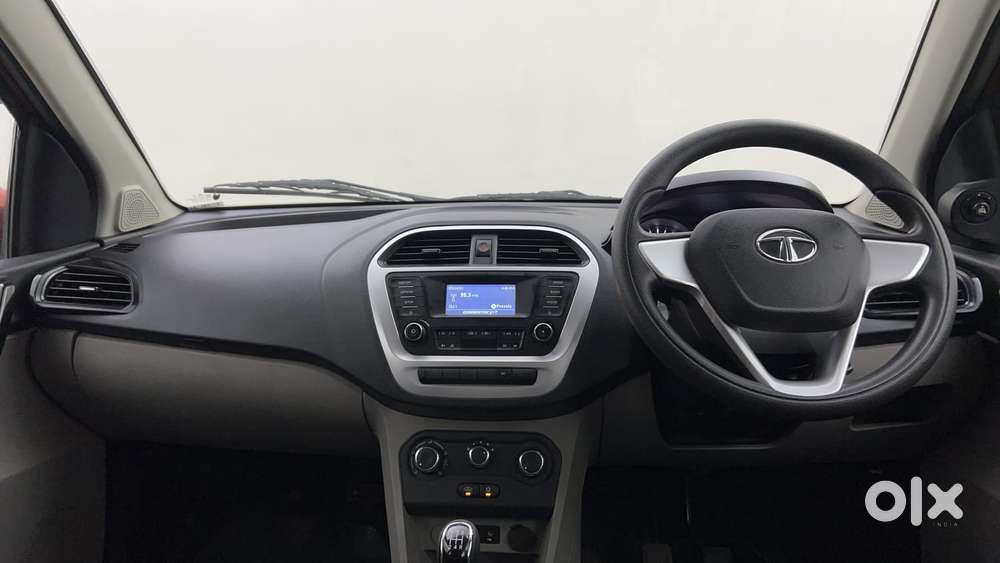 Tata Tiago 1.2 Revotron Xt, 2017, Petrol