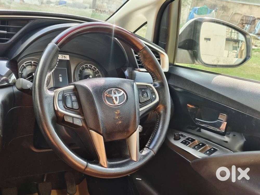 Toyota Innova Crysta 2.4 V 8 Str, 2020, Diesel