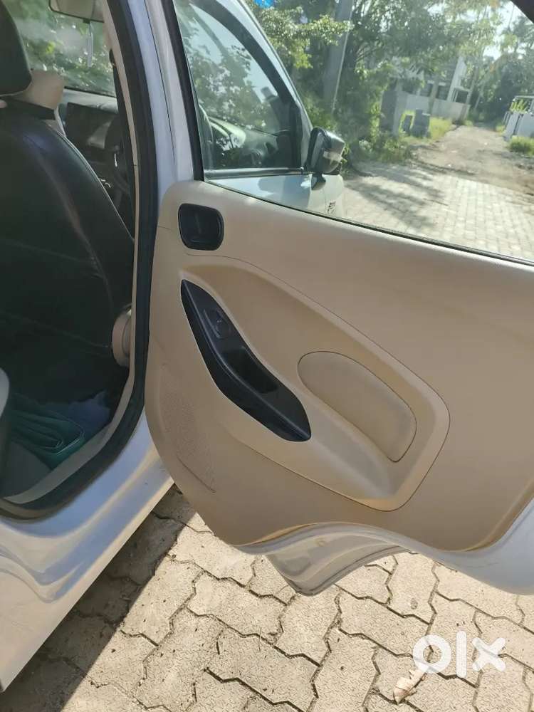 Ford Figo Aspire 2017 Petrol For Immediate Sale