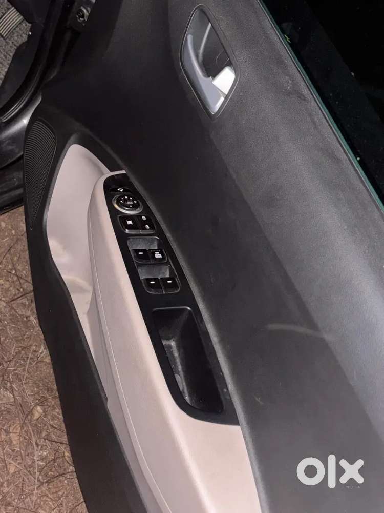 Hyundai Grand I10 2019 (november)petrol 15000 Km Driven