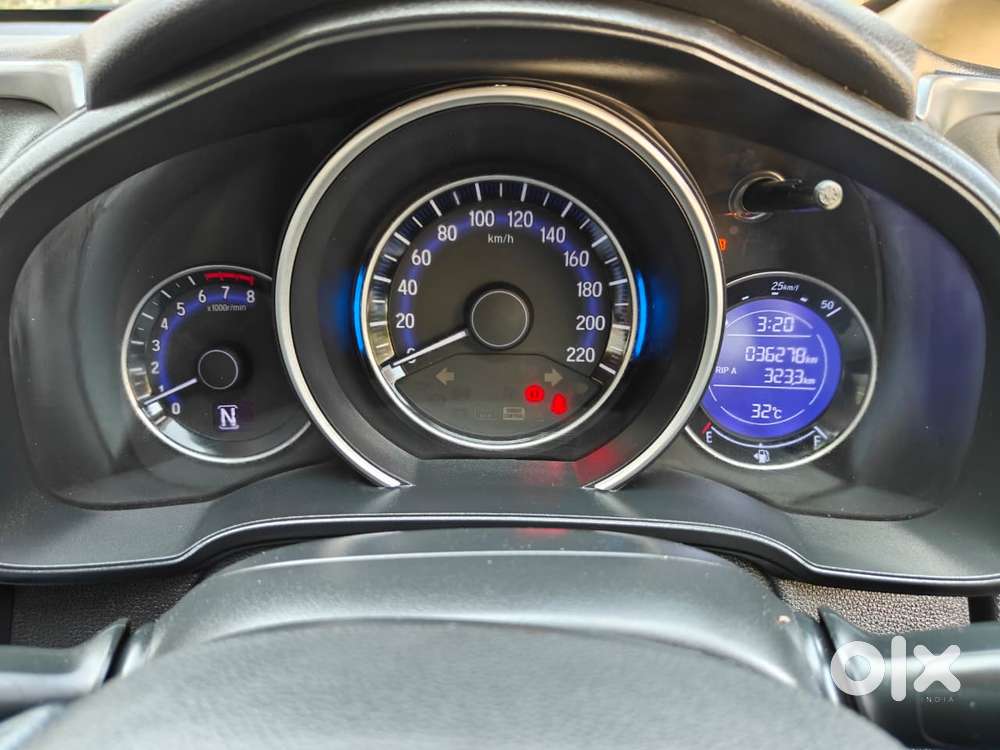 Honda Jazz V Automatic, 2019, Petrol