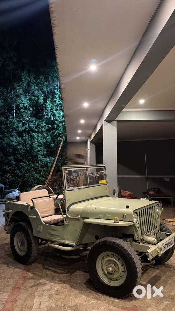 Mahindra Jeep4/4 2014