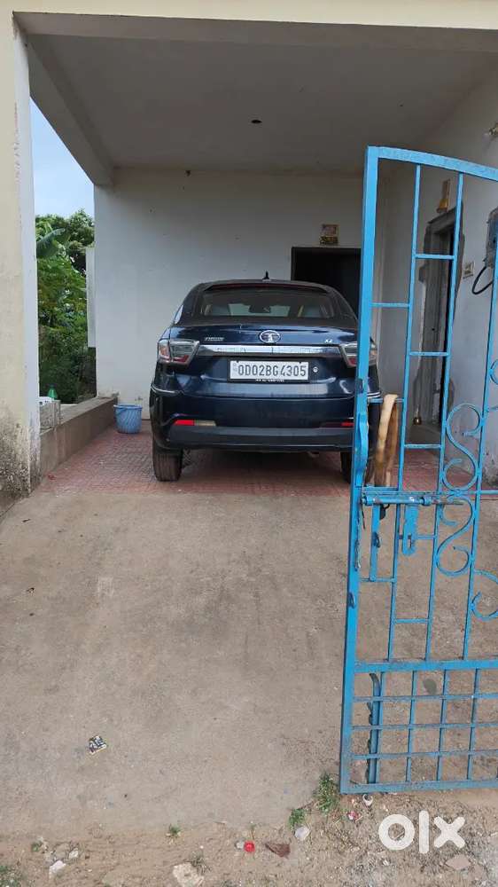 Tata Tigor 2019 Petrol 420000 Km Driven