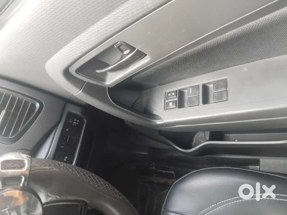 2017 Maruti Suzuki Brezza Vdi Car
