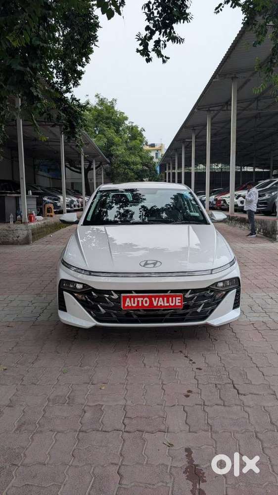 Hyundai Verna Sx (o)1.5 Vtvt [2023 - 2026], 2025, Petrol