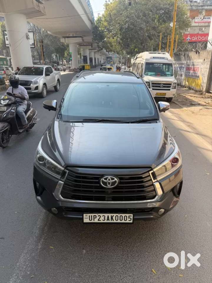Toyota Innova Crysta [2020-ongoing] 2.7 Zx At 7 Str, 2022, Petrol