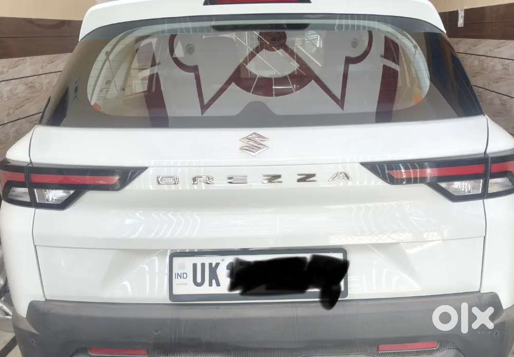 Maruti Brezza Vxi For Sale Only 4100km Running New Showroom Condition.