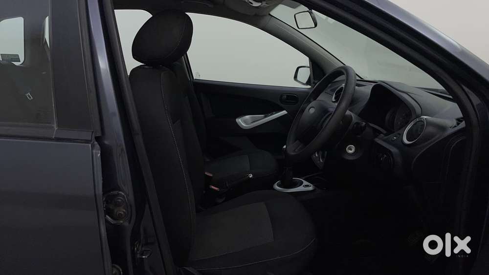 Ford Figo 2010-2012 Petrol Zxi, 2013, Petrol