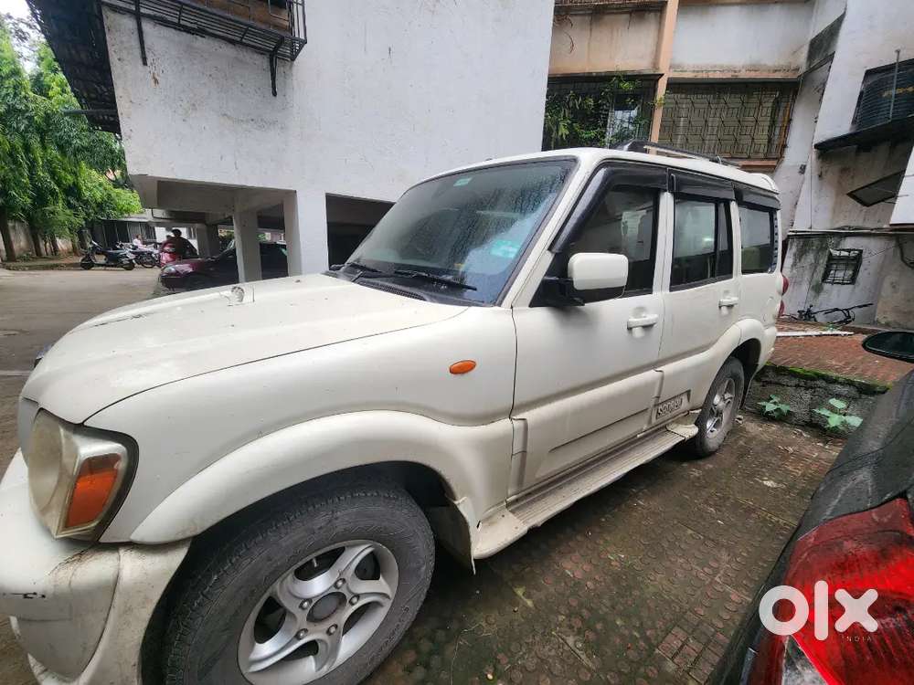 Mahindra Scorpio Classic 2010 Diesel Manual