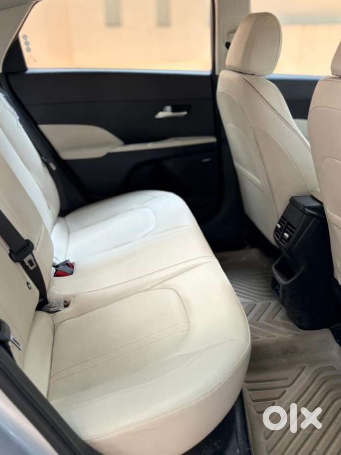 Hyundai New Verna Sx O 1.5 Turbo Gdi Mt, 2023, Petrol