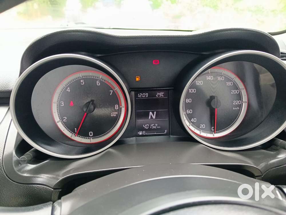 Maruti Suzuki Swift Amt Vvt Zxi, 2023, Petrol