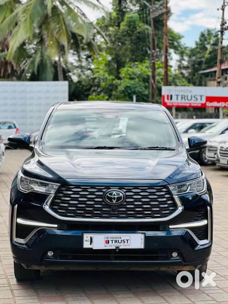 Toyota Innova Hycross 2.0 Zx (o) Hybrid 7 Str, 2024, Petrol