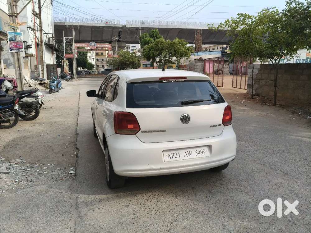 Volkswagen Polo 2013 Diesel 180000 Km Driven