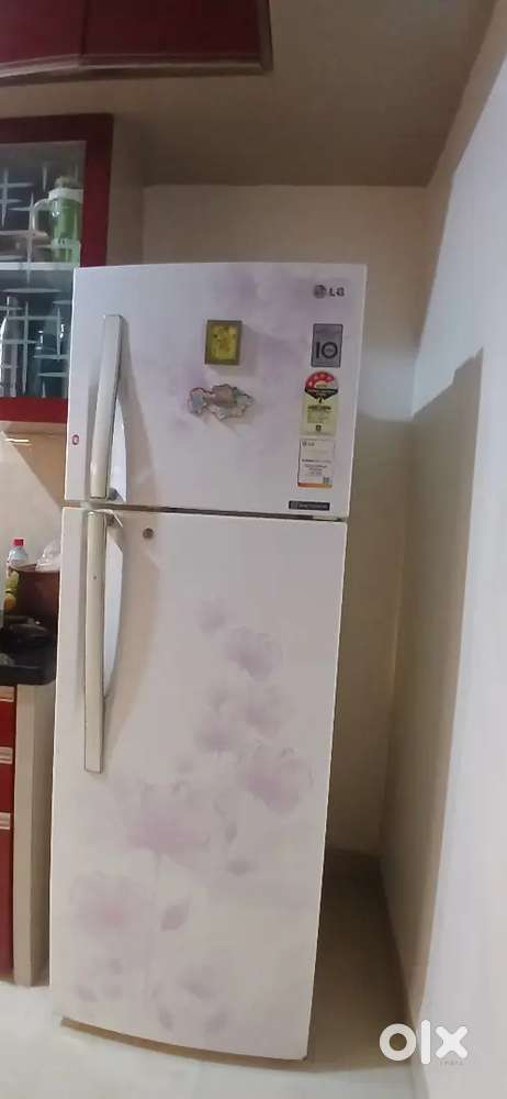 LG Refrigerator 310 Litres