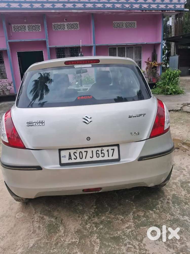 Maruti Suzuki Swift 1.2 Vxi 2016
