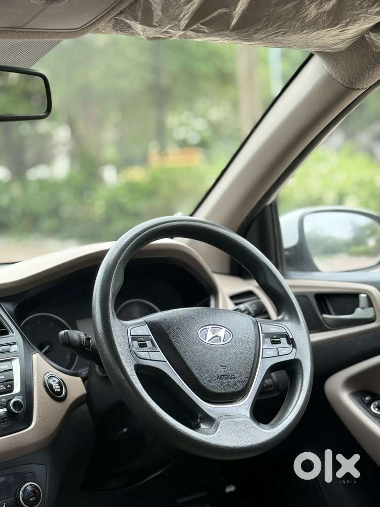 Hyundai Elite I20 Sportz (o) 1.2, 2015, Petrol