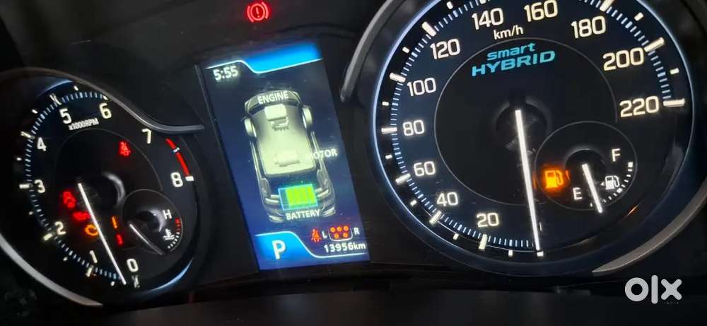 Maruti Ertiga Vxi 2025 Automatic.  Showroom Condition