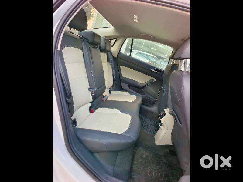 Skoda Slavia 1.0 Tsi Style At, 2023, Petrol