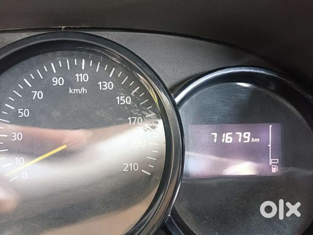 Renault Lodgy 2015 Diesel 71000 Km Driven