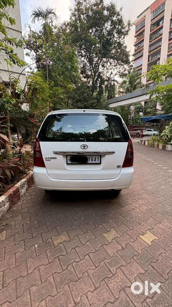 Toyota Innova 2.0 2005