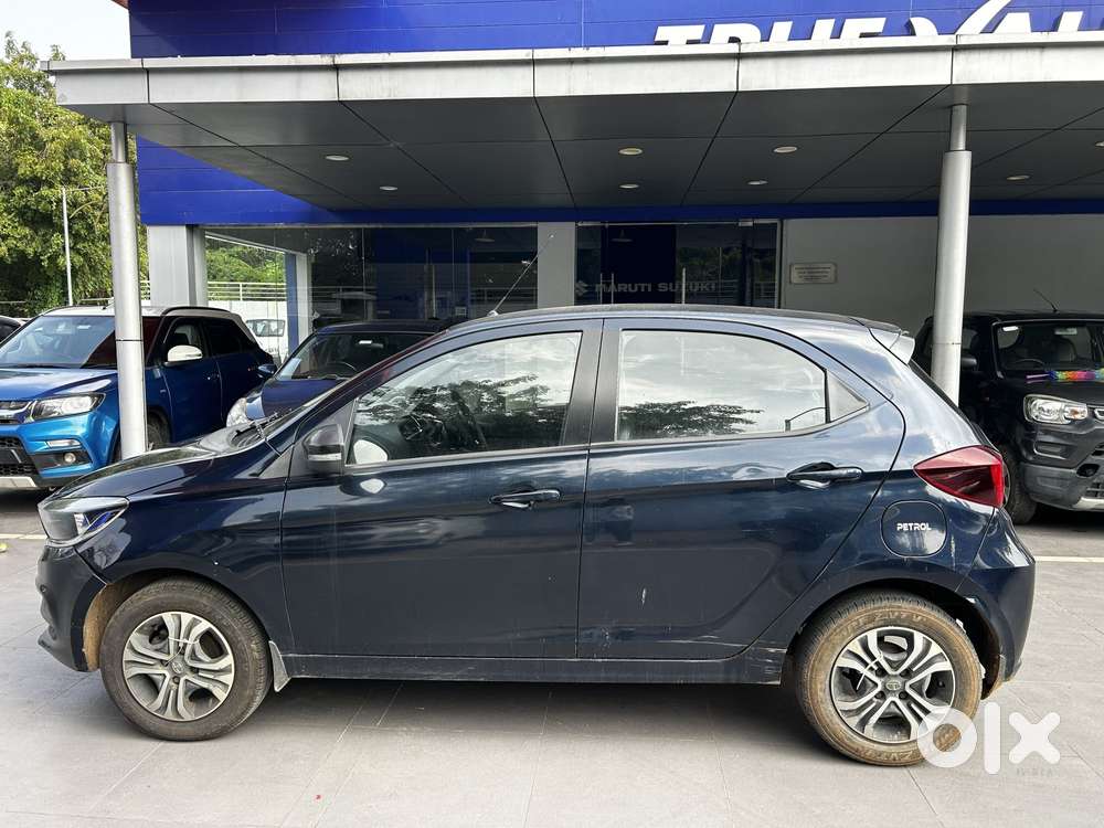 Tata Tiago 1.2 Revotron Xt (o), 2023, Petrol