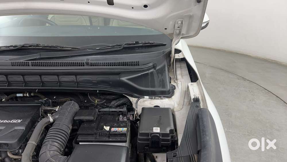 Kia Carens 1.4 Luxury Plus Dct 7 Str, 2022, Petrol