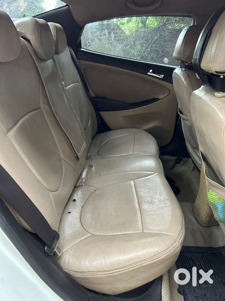 Hyundai Fluidic Verna 2012