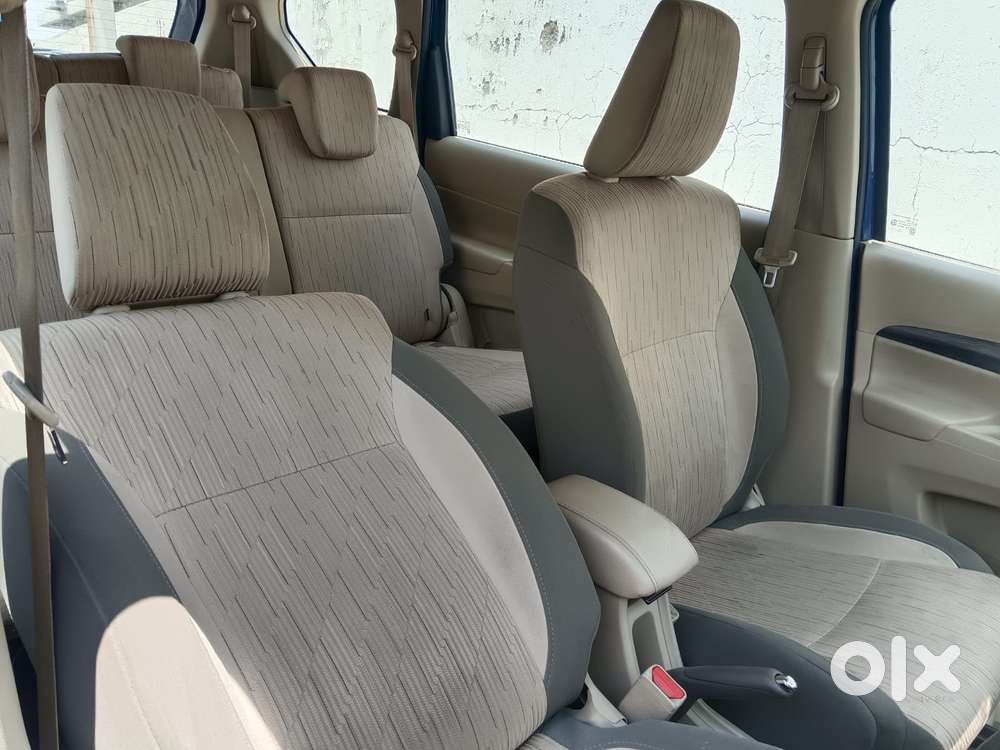 Toyota Rumion V Mt, 2023, Petrol