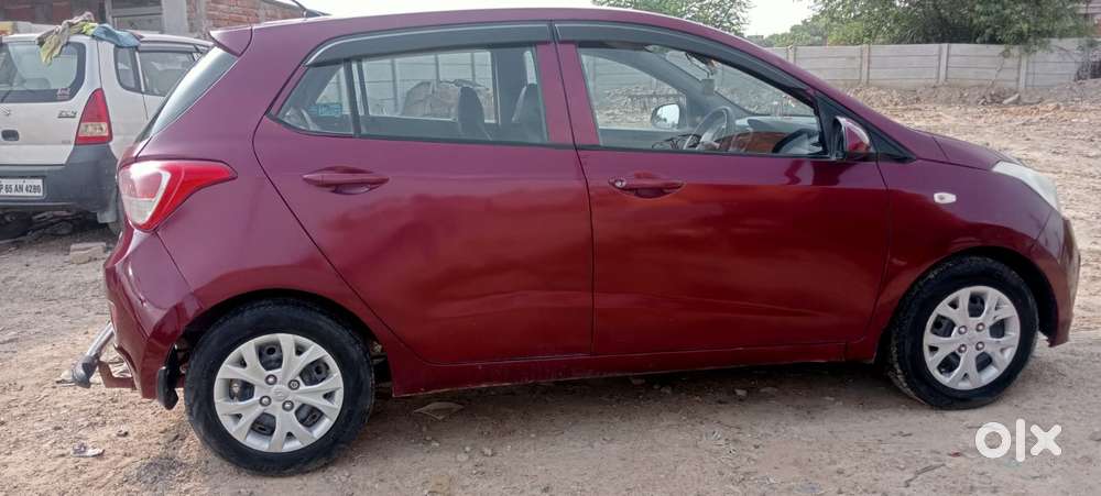 Hyundai Grand I10 Magna Blue Drive, 2014, Petrol