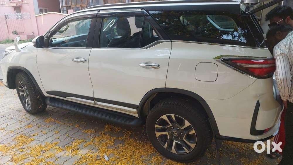 Toyota Fortuner Legender Diesel Well Maintained