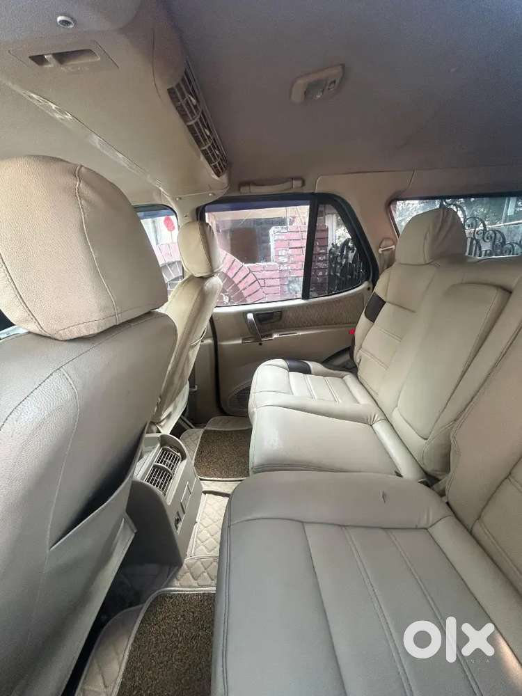 Tata Safari Dicor 2013
