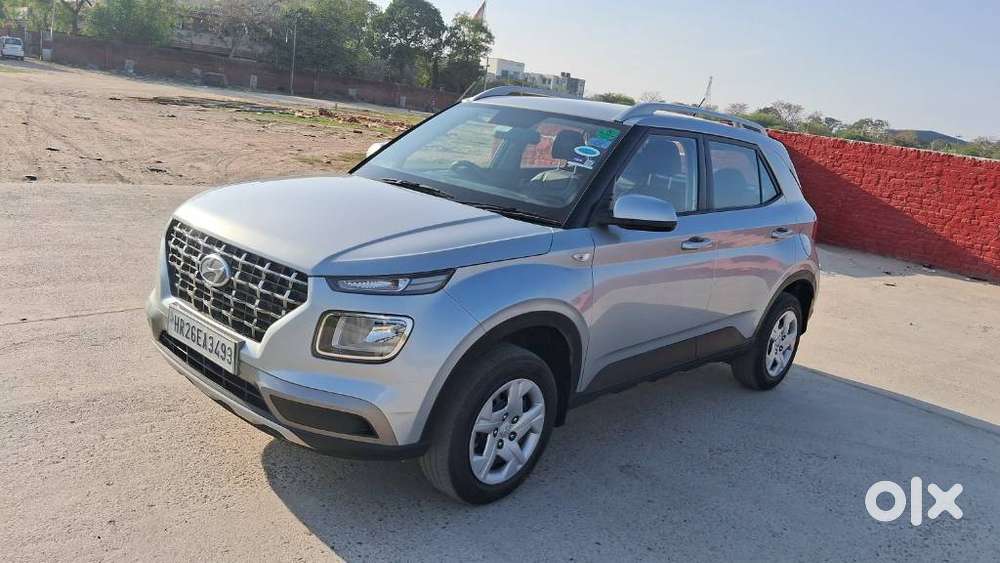 Hyundai Venue S 1.2 Petrol, 2019, Petrol