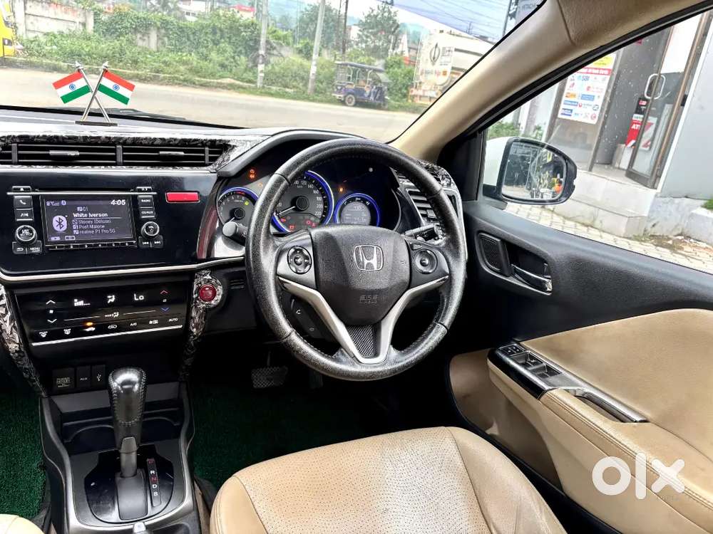 Honda City 2015 Petrol Automatic Vx Optional 74000 Km Driven
