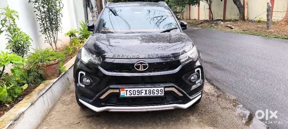 Tata Nexon Amt Dark Edition