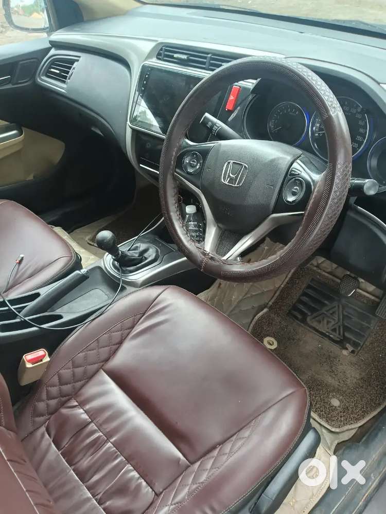 Honda City V At 2016 Sunroof