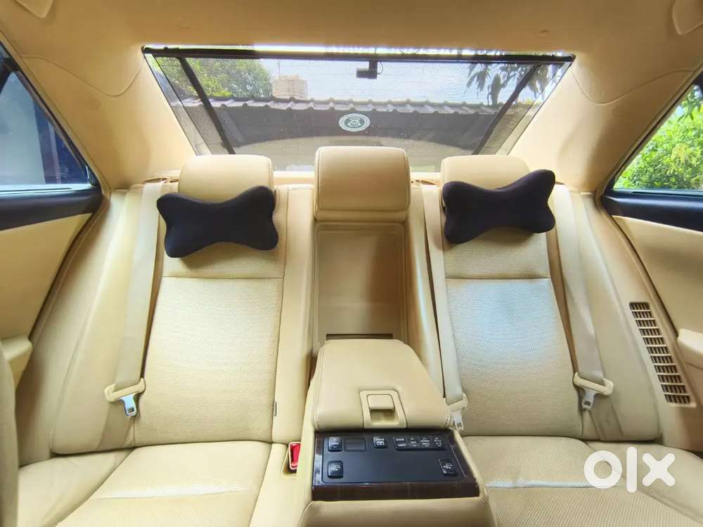 Toyota Camry Hybrid 2016 In Immaculate Condition
