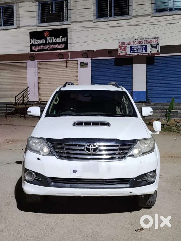 Toyota Fortuner 2012 Diesel 135000 Km Driven