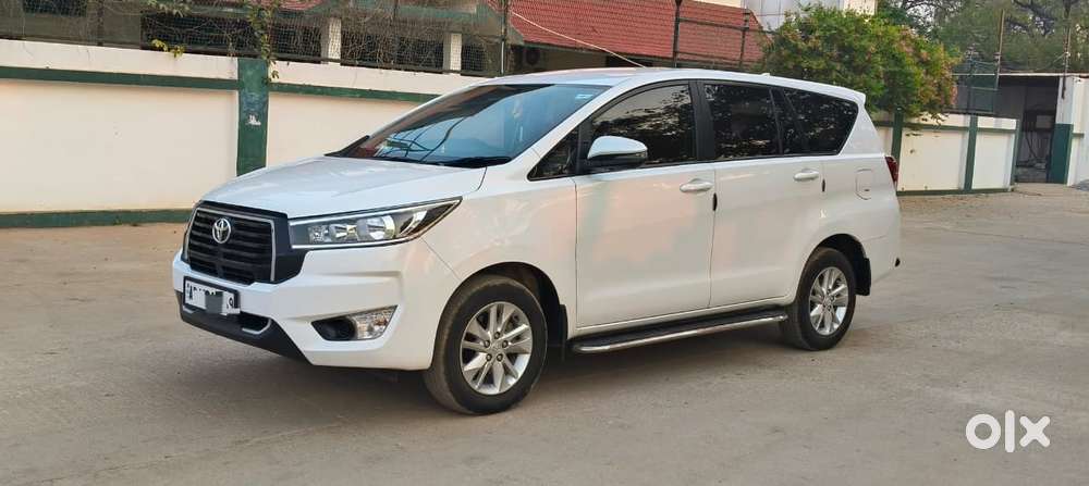 Toyota Innova Crysta 2.4 G Mt 7 Str, 2024, Diesel